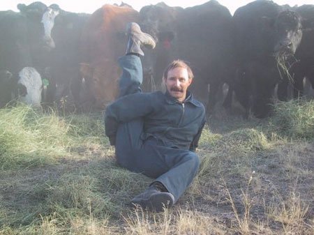 Yin-yoga-on-the-prairie yin yoga